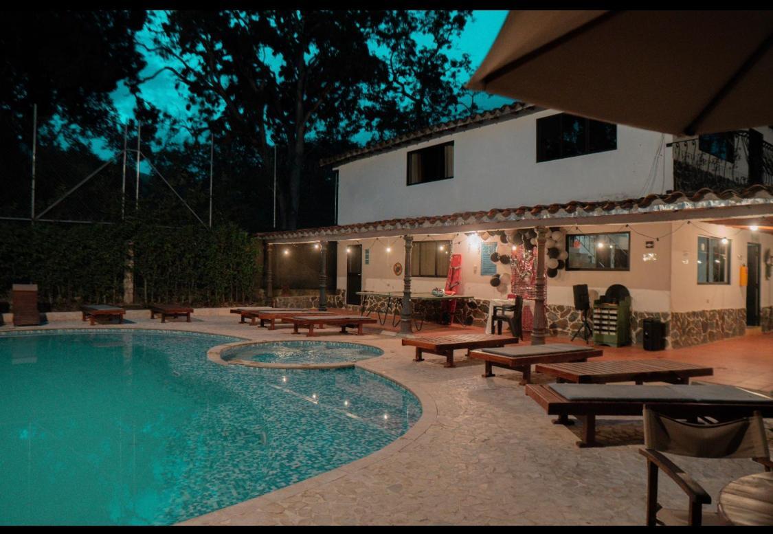Hotel San Sebastian Del Tonusco Santa Fe de Antioquia Exterior photo