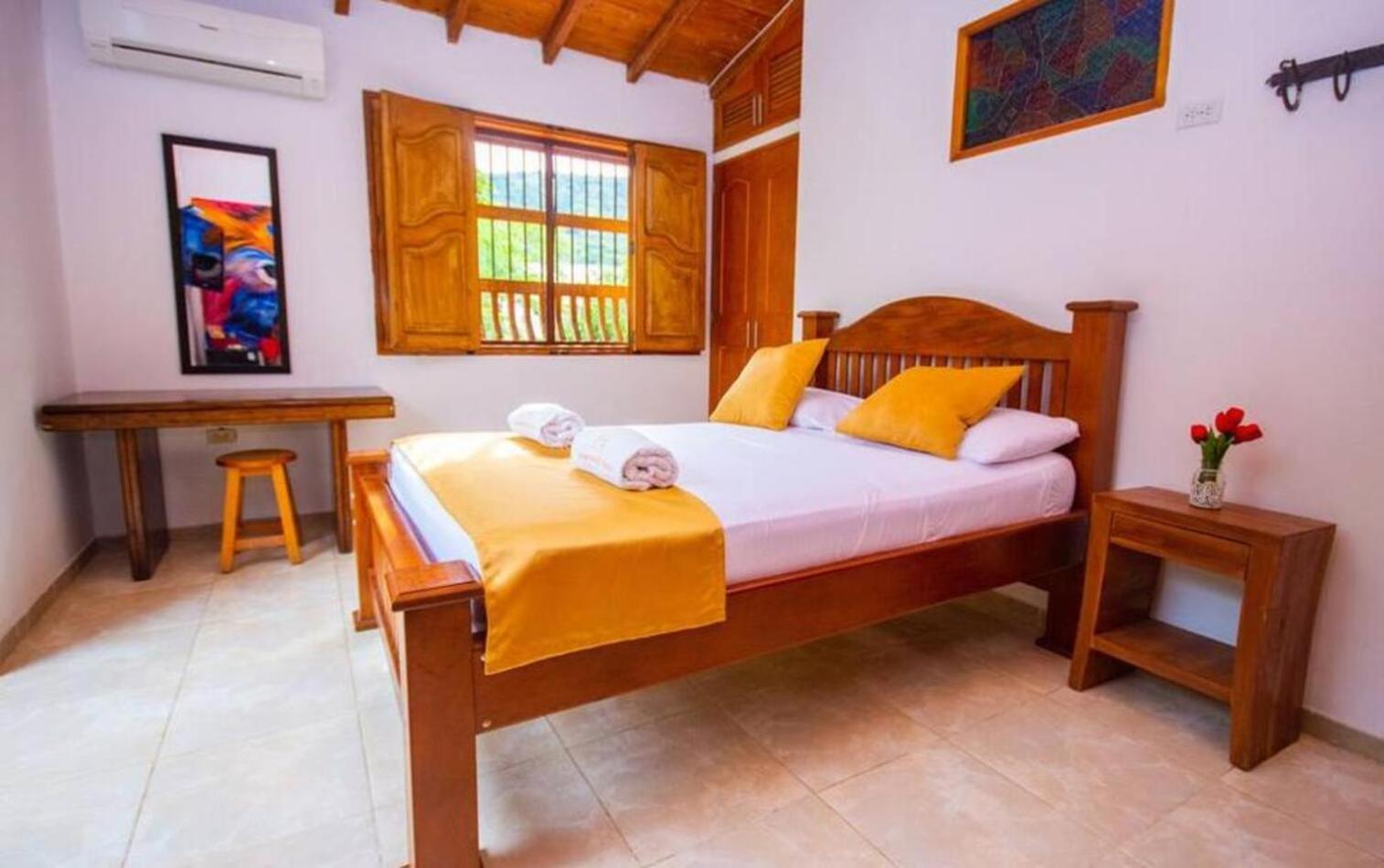 Hotel San Sebastian Del Tonusco Santa Fe de Antioquia Exterior photo
